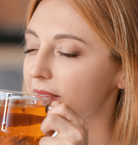 Degustando um delicioso cha 2